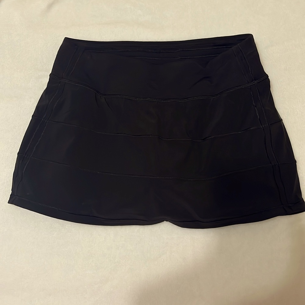 Lululemon pace skirt size 4